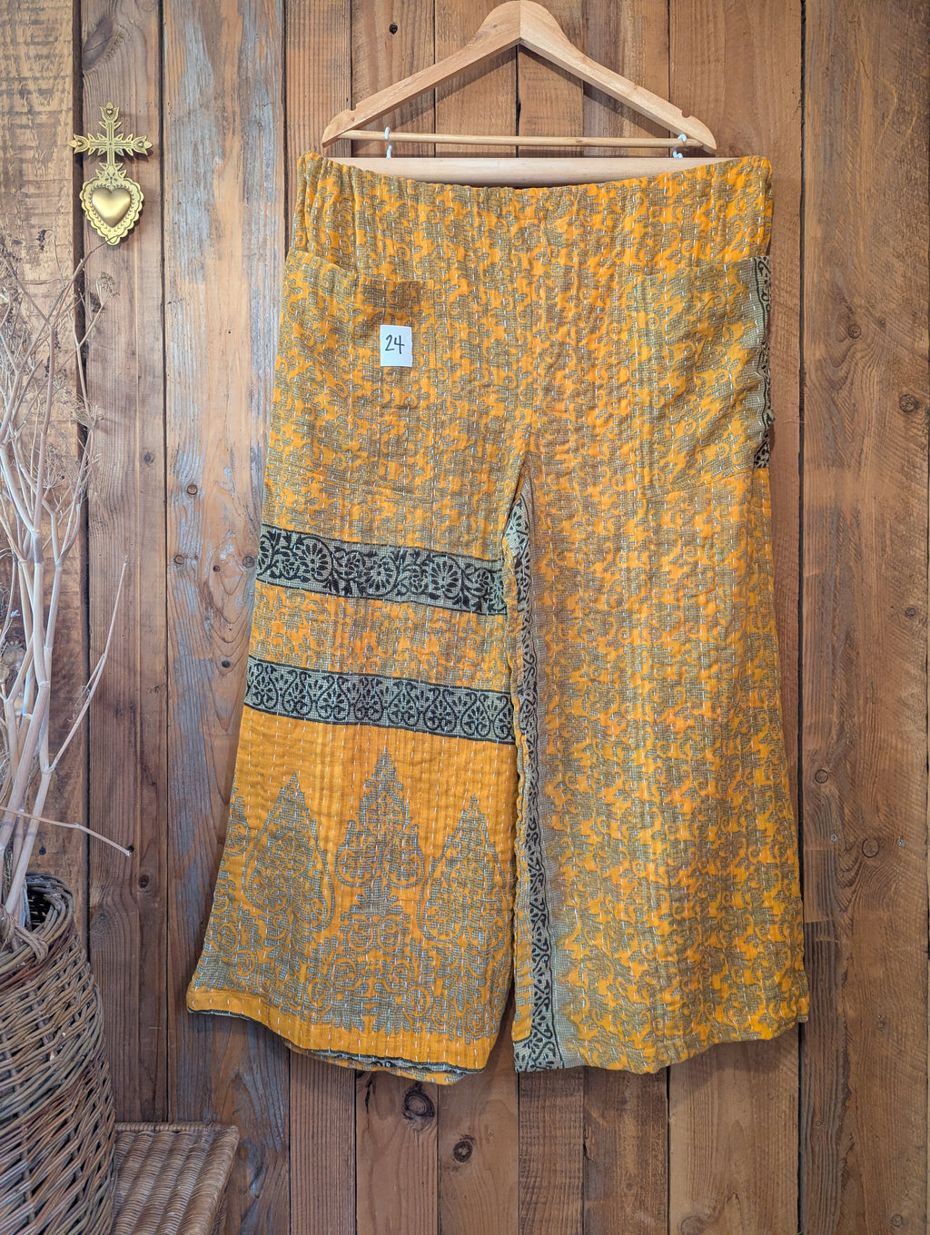kantha loons no.24