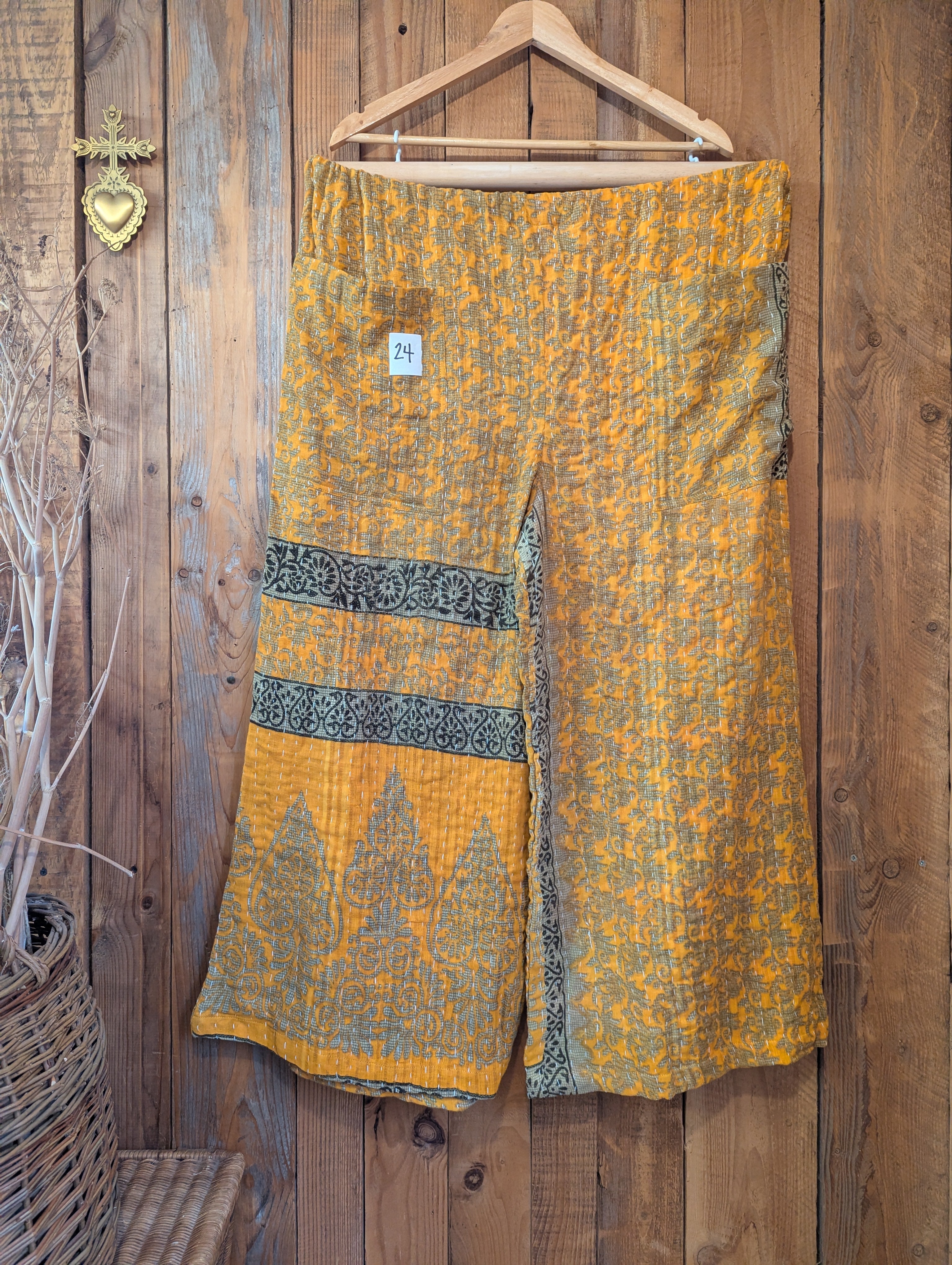 kantha loons no.24