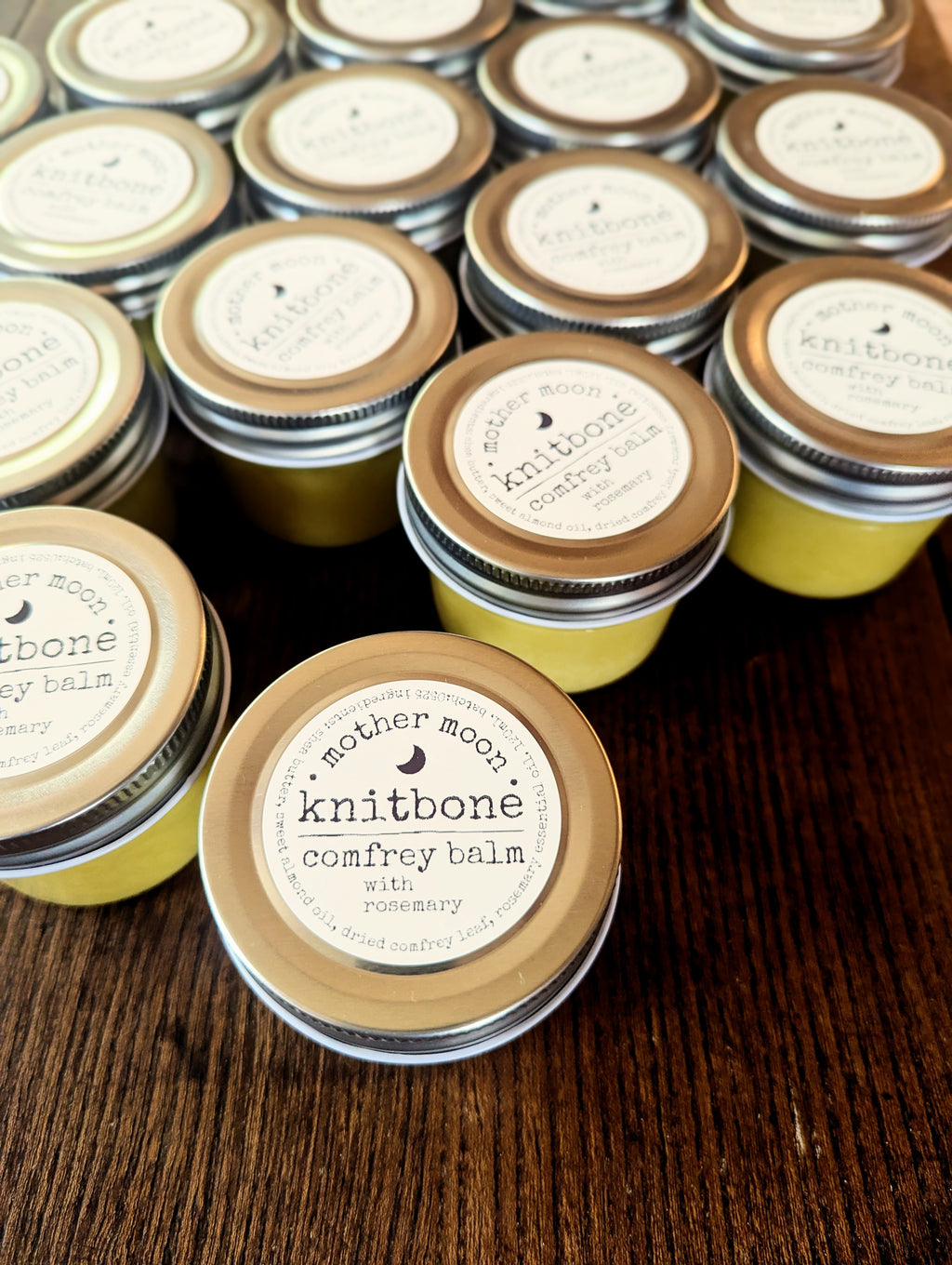 knitbone comfrey balm